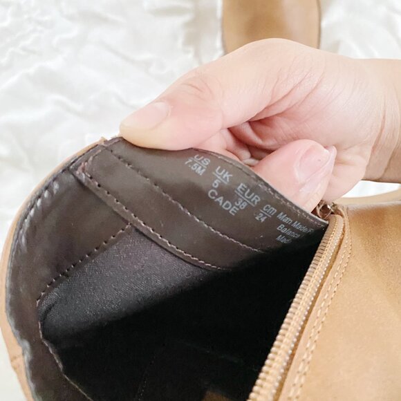 Naturalizer Women's Cade Lug Sole Ankle Boot Size 7.5 New - Picture 8 of 9